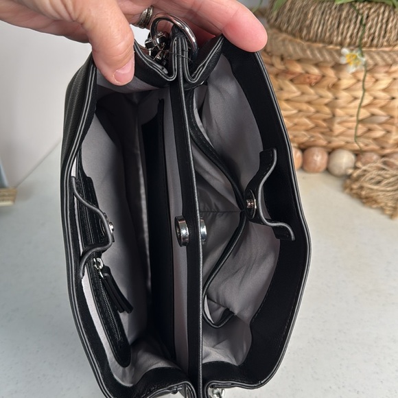 INC-Judith-Convertible-Quilted-Crossbody-Black - Picture 3 of 11